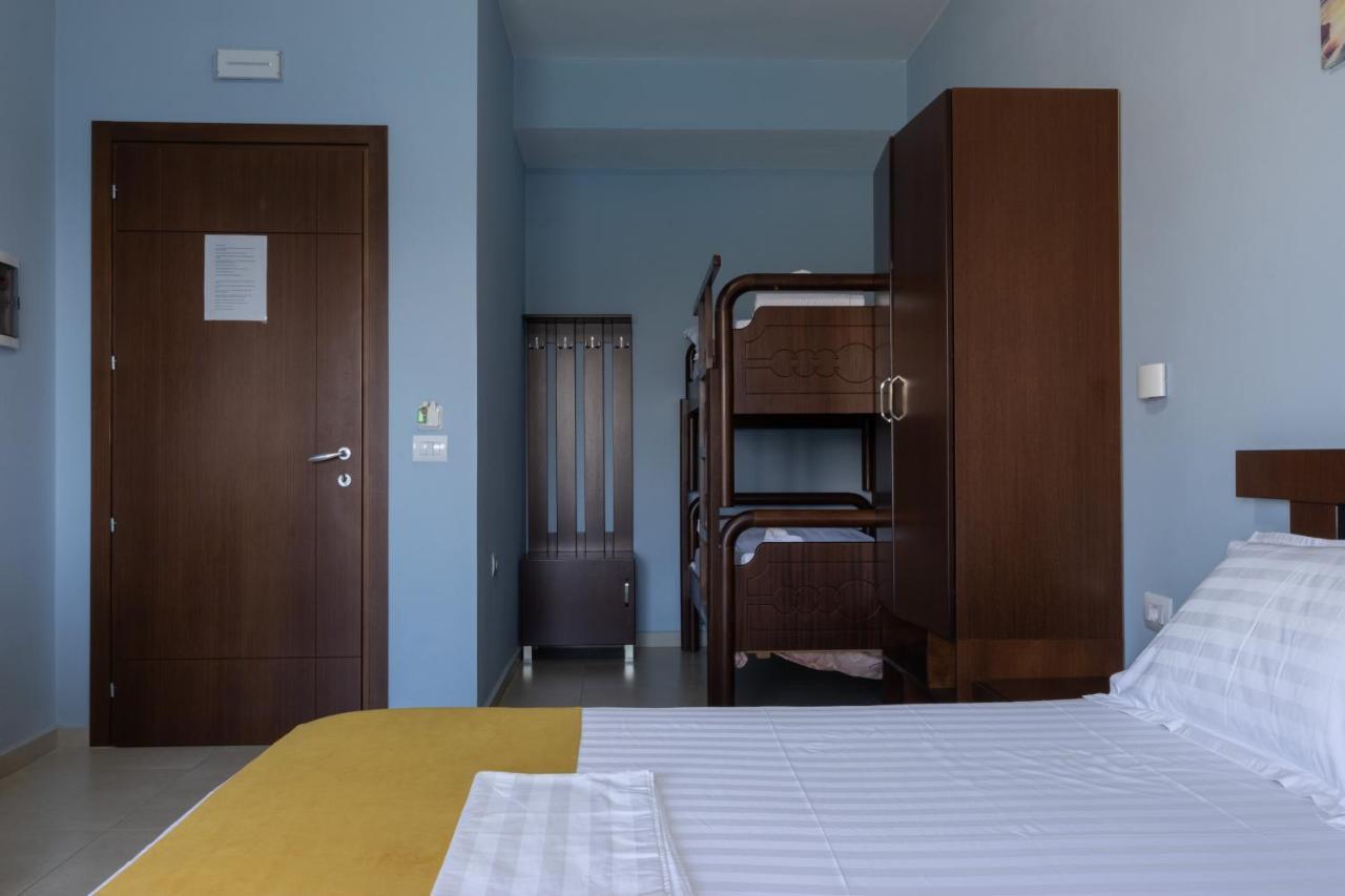 Hotel De Luna クサミル エクステリア 写真
